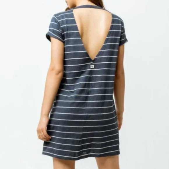 🔮 2 For $40 🔮 Billabong - NEW Striped Blue Coast Tee Dress S - Picture 3 of 9